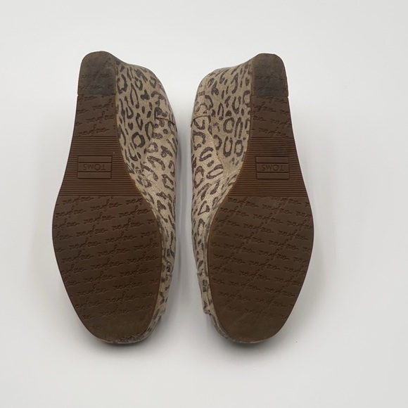 Toms Wedge Snow Leopard Print Ankle Canvas Heel Bootie Shoes Women’s Sz 7 Animal - Picture 8 of 9